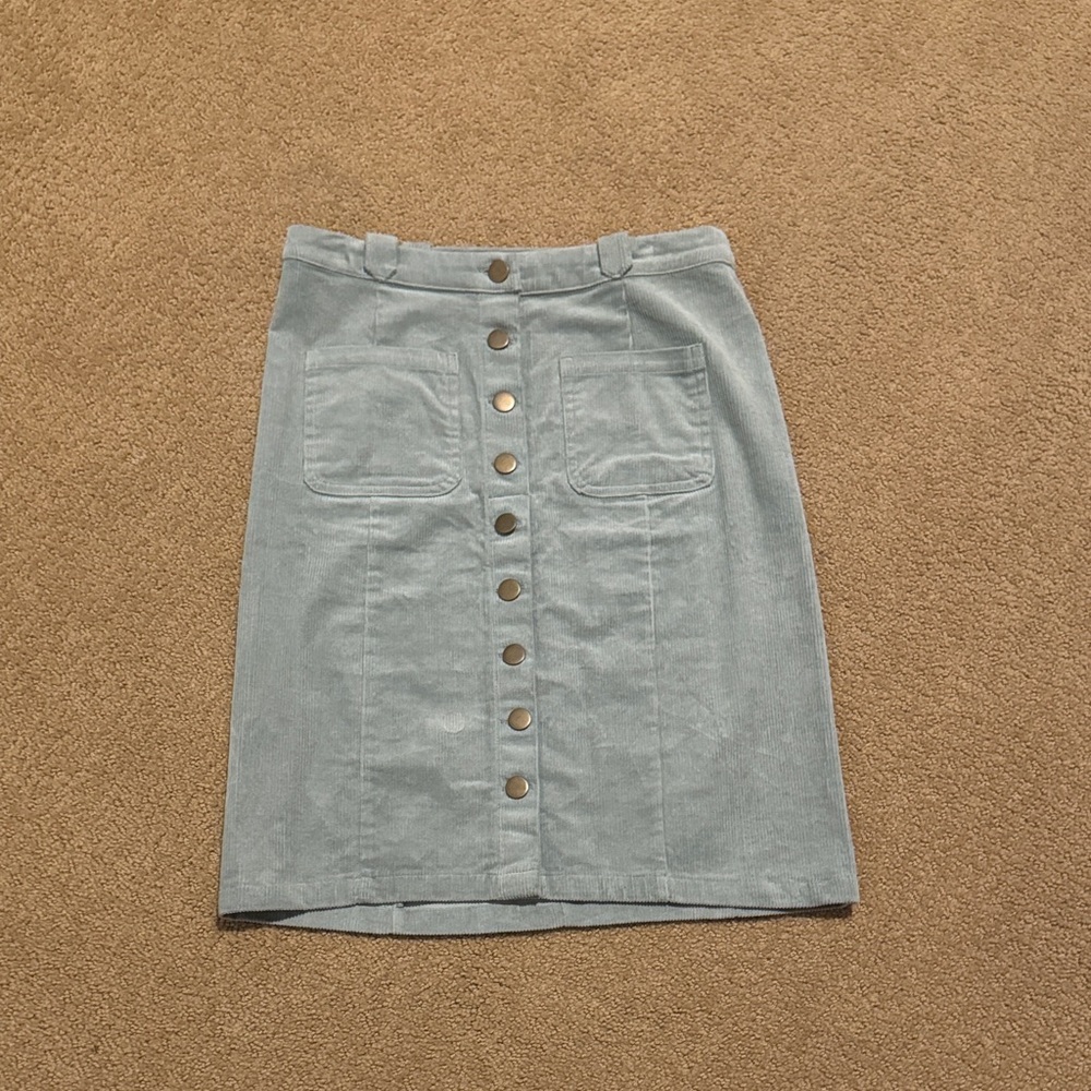 Bohme Button-Front Pencil Skirt in Soft Gray